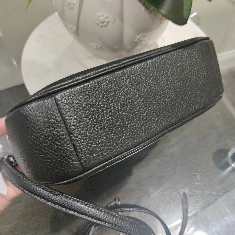 New! ☪️ 🔥 Teri Shoulder Bag In Silver/Black
